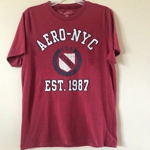 Aeropostale NYC Tee Shirt. Maroon  Medium.